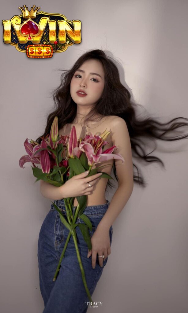 Vẻ đẹp yêu kiều của hotgirl Lê Phương Anh